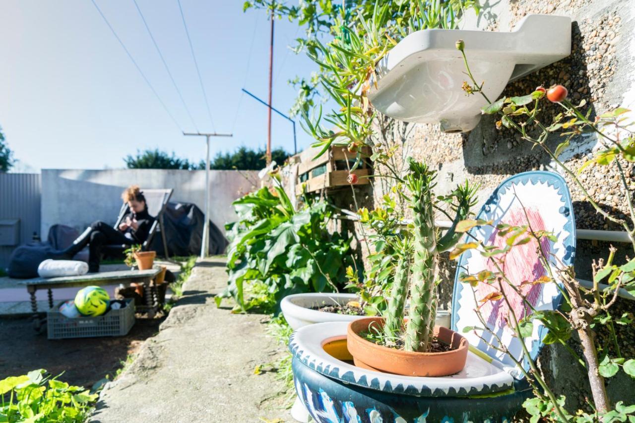 Growth House Bed and Breakfast OOporto Exteriör bild
